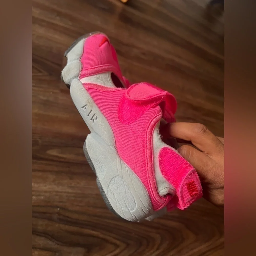 Vintage Nike Air Rift - Hot Pink Women's size 6